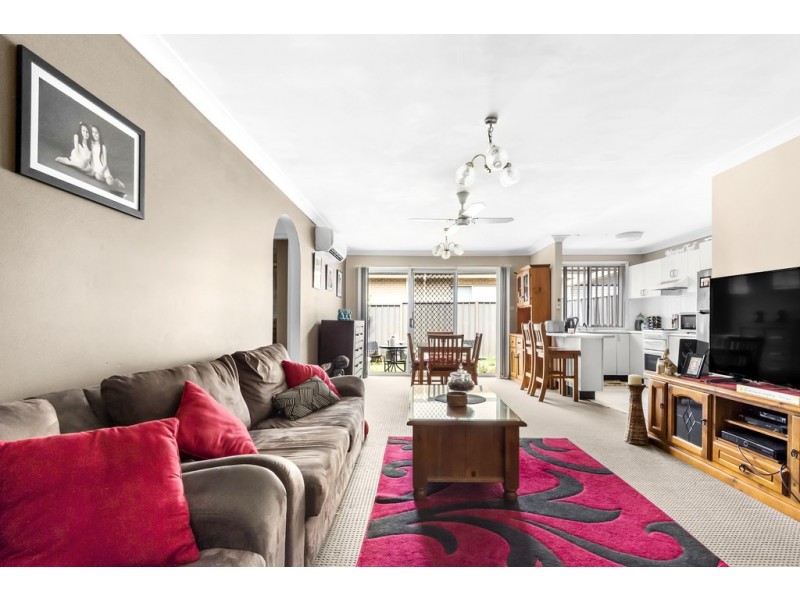 1/34 Adelaide Street, Oxley Park NSW 2760