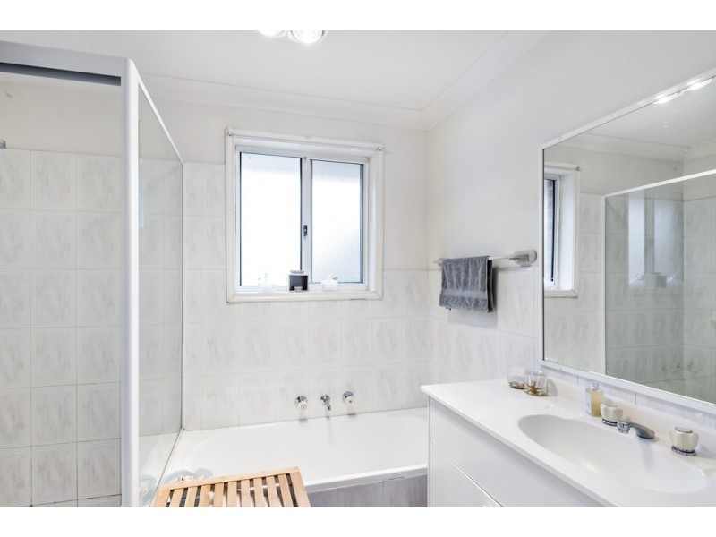 1/34 Adelaide Street, Oxley Park NSW 2760