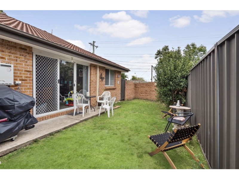 1/34 Adelaide Street, Oxley Park NSW 2760