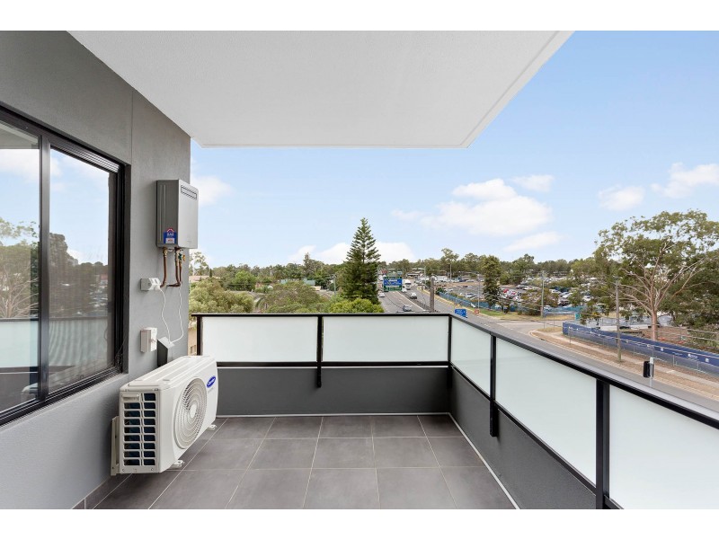 12/5 Lethbridge Street, Penrith NSW 2750