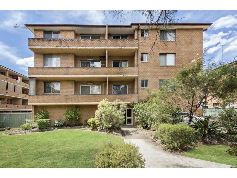 9/35-37 Rodgers Street, Kingswood NSW 2747