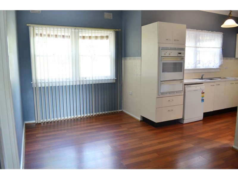 15 Cutler Avenue, St Marys NSW 2760