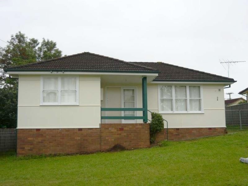 24 Neriba Crescent, Whalan NSW 2770