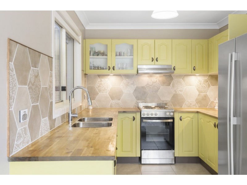 1/52 Barker Street, Cambridge Park NSW 2747