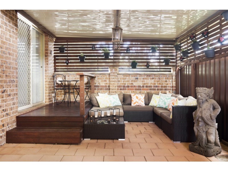 1/52 Barker Street, Cambridge Park NSW 2747