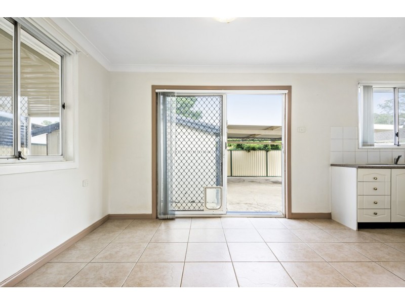 21 Palau Crescent, Lethbridge Park NSW 2770