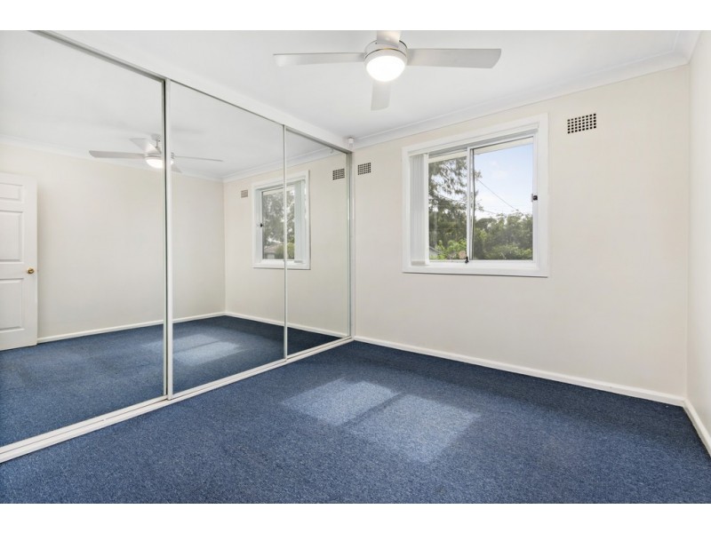 21 Palau Crescent, Lethbridge Park NSW 2770