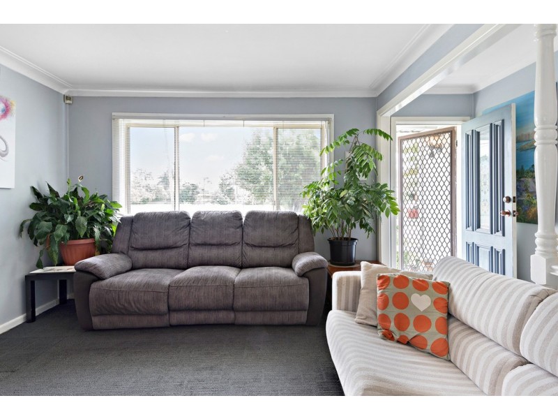 6 Pages Road, St Marys NSW 2760