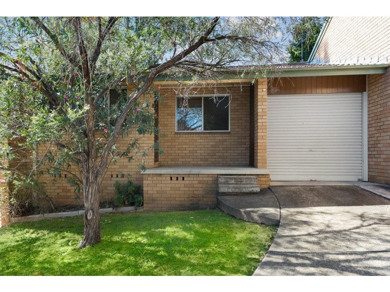 3/34 Robert Street, Penrith NSW 2750