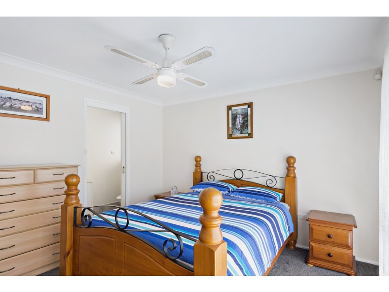 4 Pasadena Place, St Clair NSW 2759