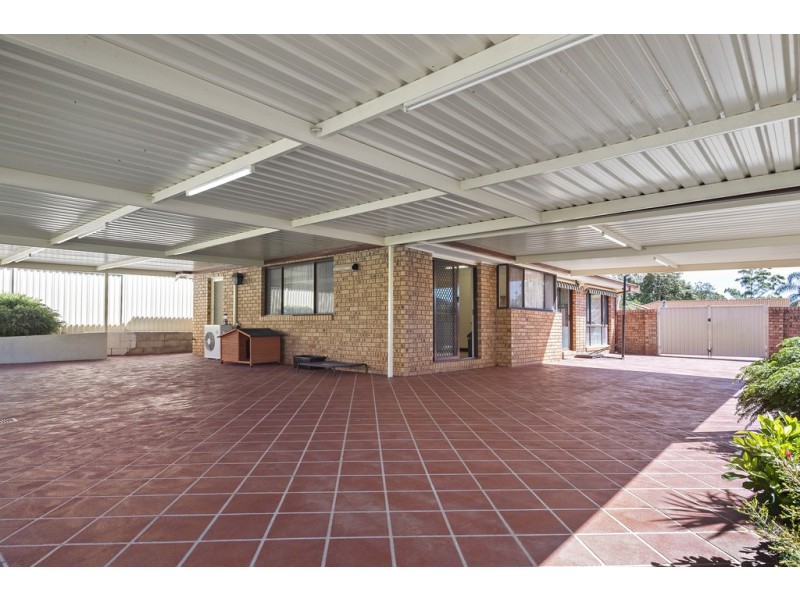 4 Pasadena Place, St Clair NSW 2759