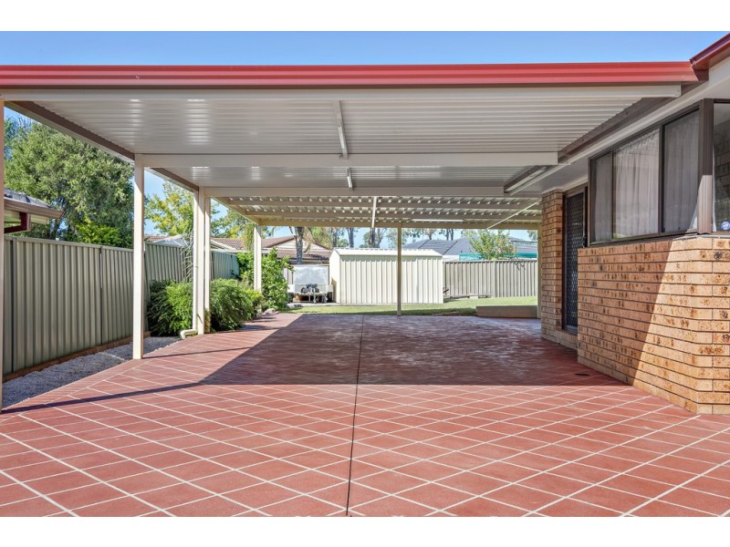 4 Pasadena Place, St Clair NSW 2759