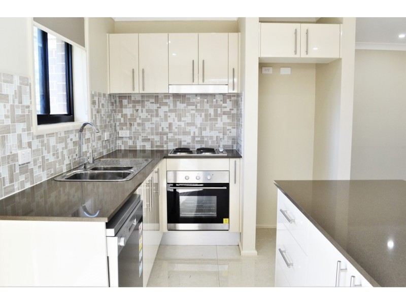 43a Eton Road, Cambridge Park NSW 2747