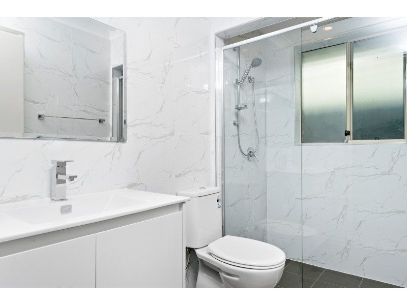 6 Dillwynia Drive, Glenmore Park NSW 2745