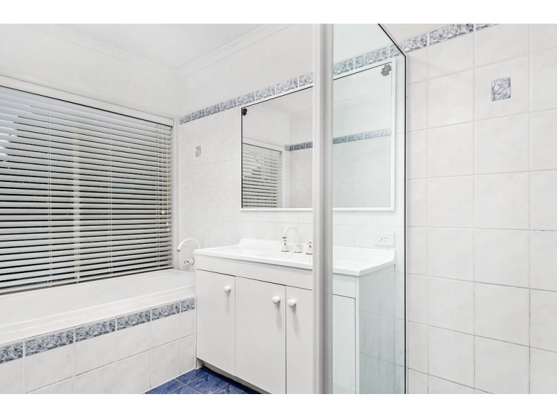 9 Gunara Terrace, Glenmore Park NSW 2745