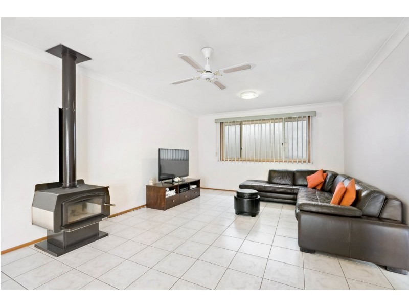 28 Acacia Avenue, Glenmore Park NSW 2745