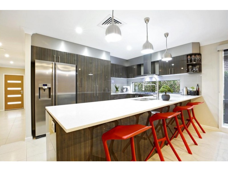 5 Hassall Way, Glenmore Park NSW 2745