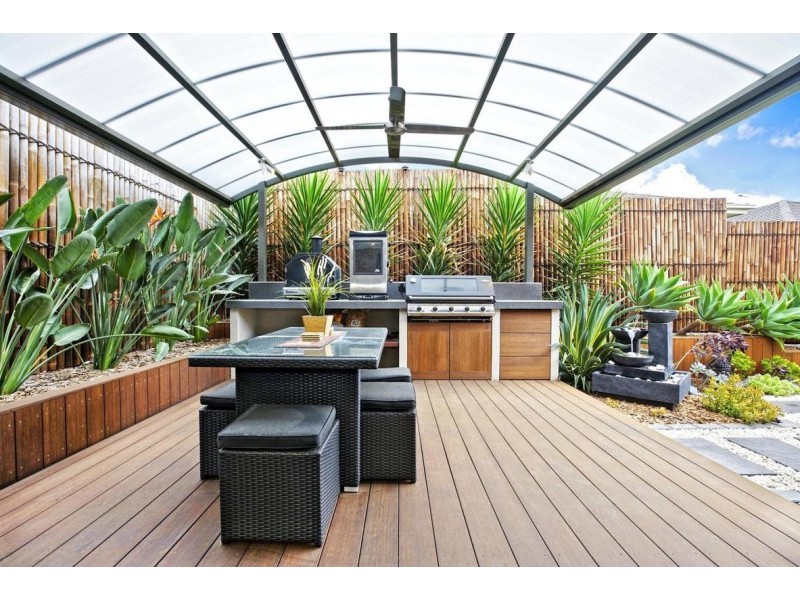 5 Hassall Way, Glenmore Park NSW 2745