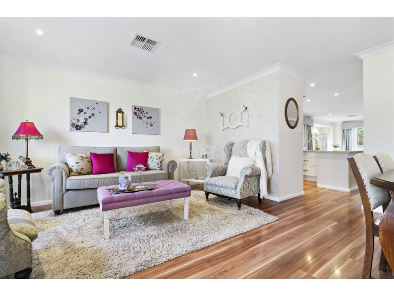 13 Pardalote Place, Glenmore Park NSW 2745