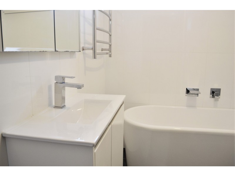 41 Barlow Street, Cambridge Park NSW 2747