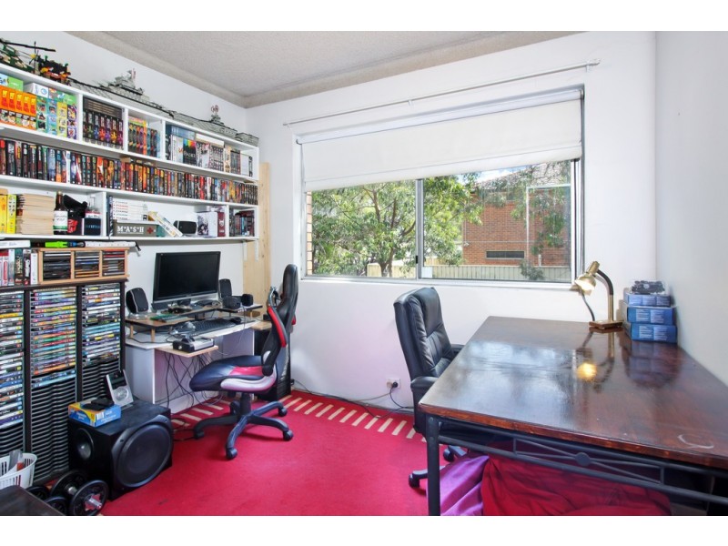 2/21 Haynes Street, Penrith NSW 2750