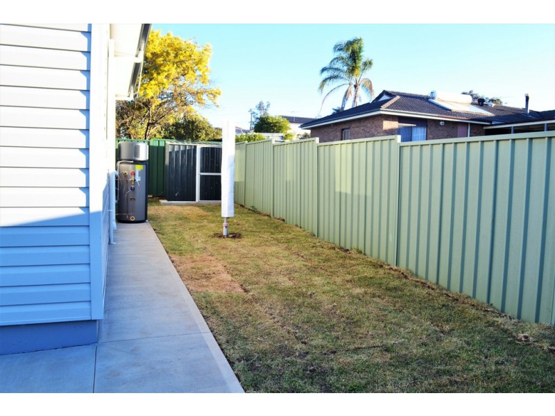 9a Worcester Road, Cambridge Park NSW 2747