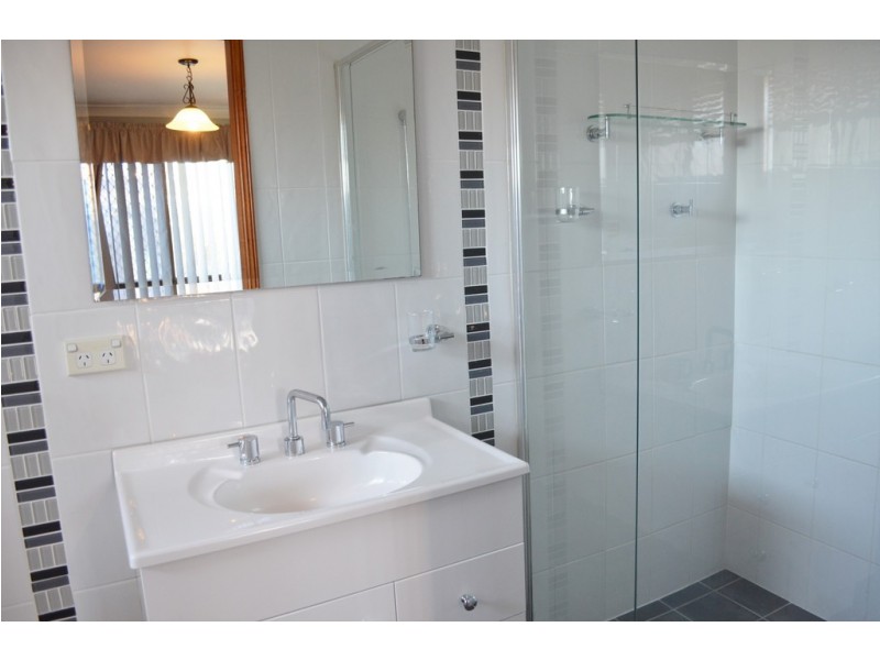 64 Trinity Drive, Cambridge Gardens NSW 2747