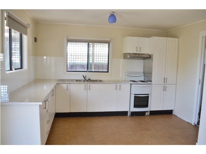 25b Mangariva Avenue, Lethbridge Park NSW 2770