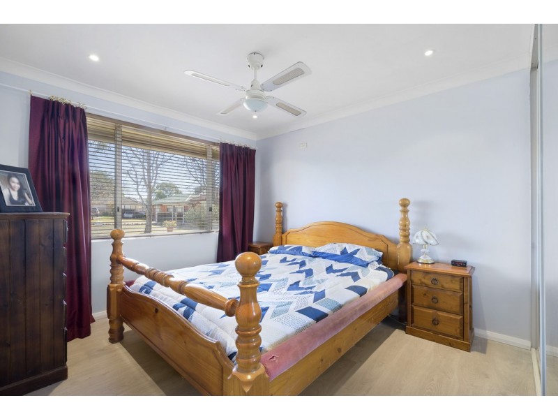 3 Carne Place, Oxley Park NSW 2760