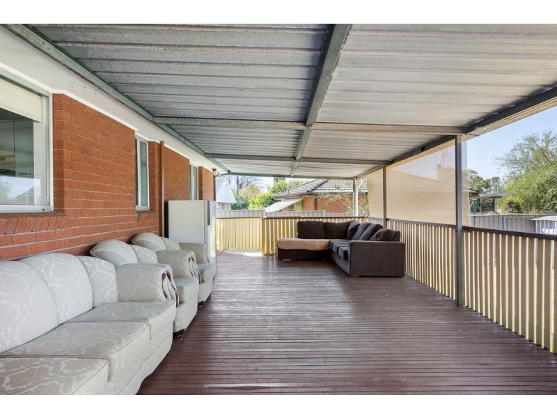 3 Carne Place, Oxley Park NSW 2760