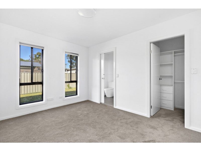 29B Barker Street, Cambridge Park NSW 2747