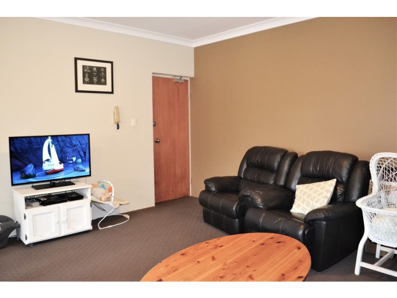 16/1-3 York Road, Jamisontown NSW 2750