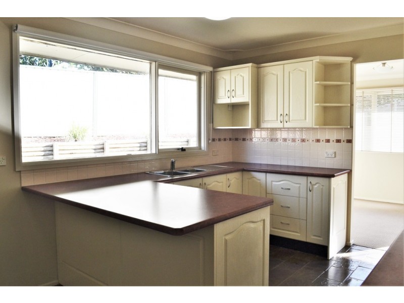 2 Teme Place, Jamisontown NSW 2750