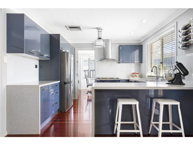 4 Cascade Road, Cranebrook NSW 2749