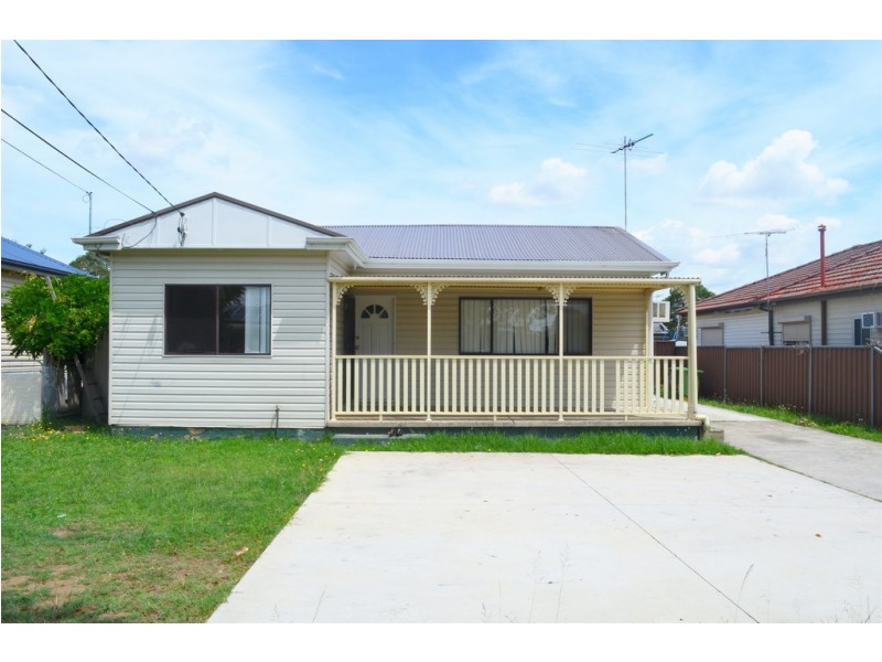 44 Dorothy Crescent, Colyton NSW 2760