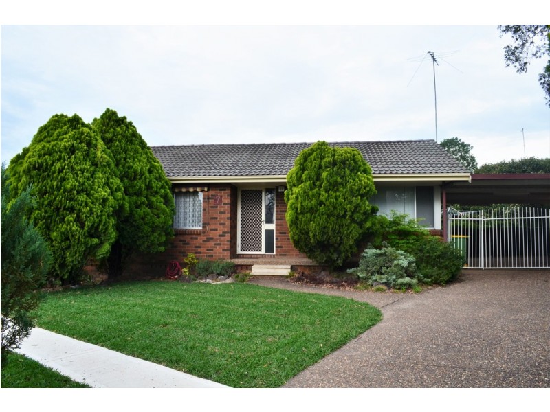7 Easterbrook Place, South Penrith NSW 2750