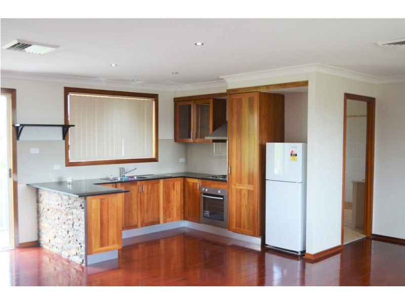 5 Orange Avenue, Claremont Meadows NSW 2747