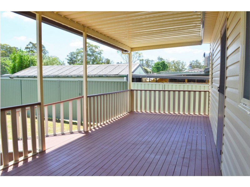 9 Worcester Road, Cambridge Park NSW 2747