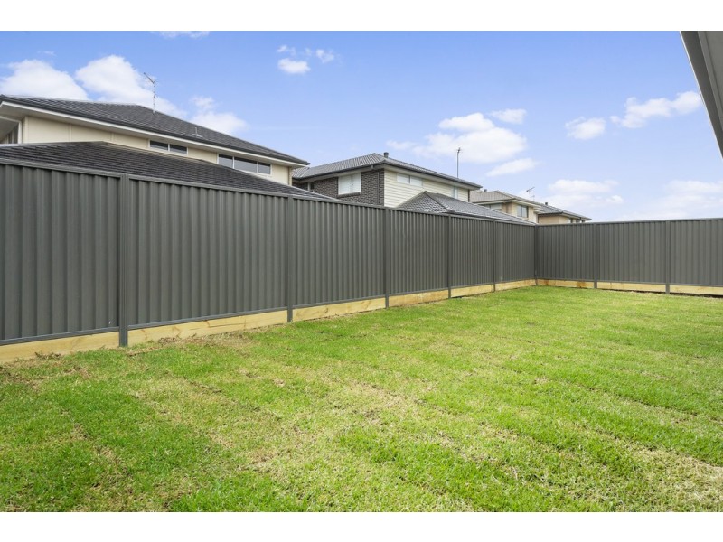 8 Bertie Street, Marsden Park NSW 2765