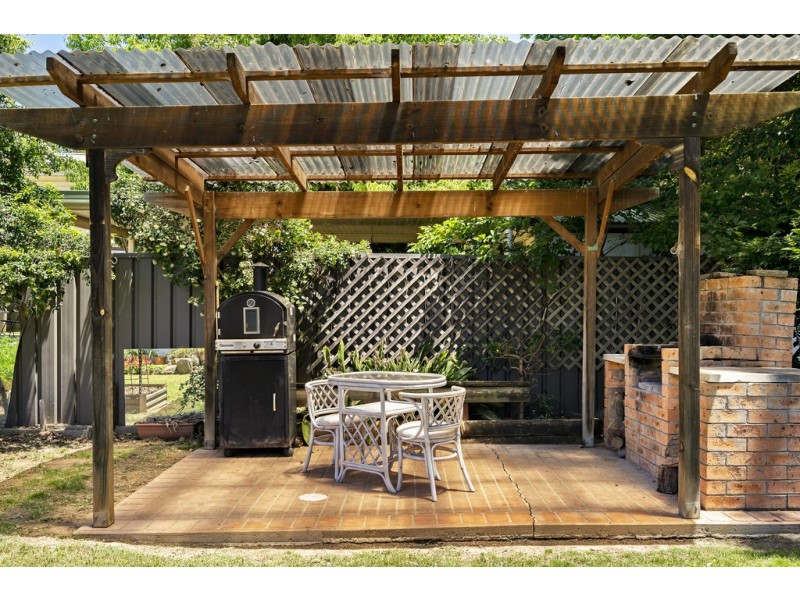 57 Ladbury Avenue, Penrith NSW 2750