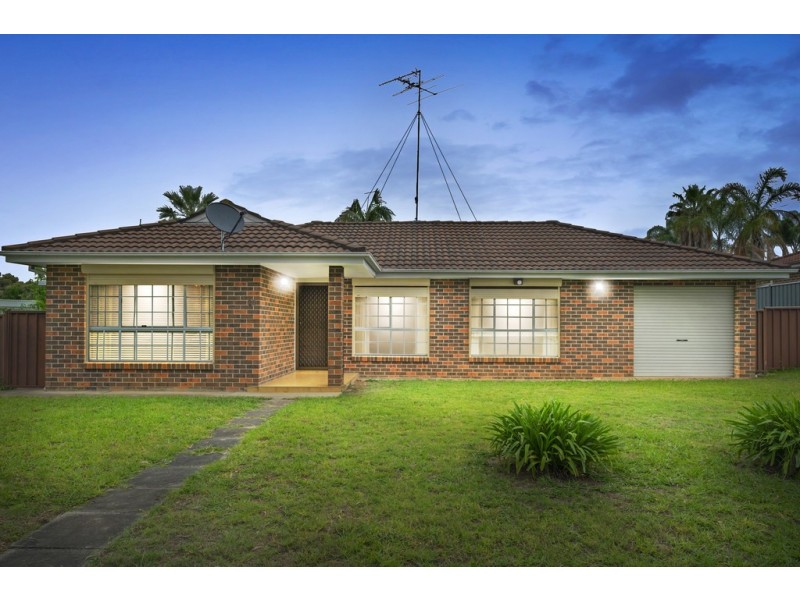 28 Martha Crescent, Cranebrook NSW 2749