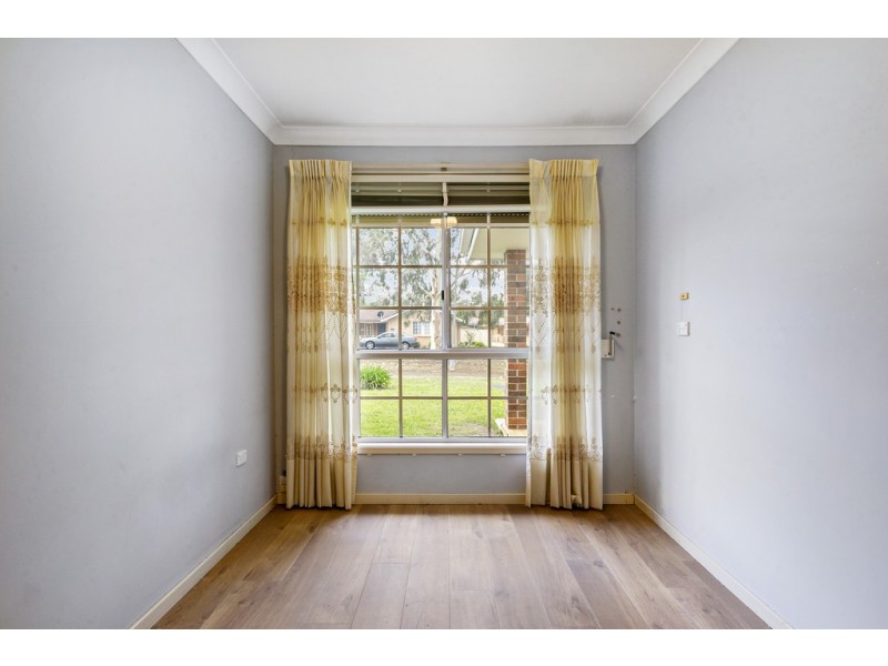 28 Martha Crescent, Cranebrook NSW 2749