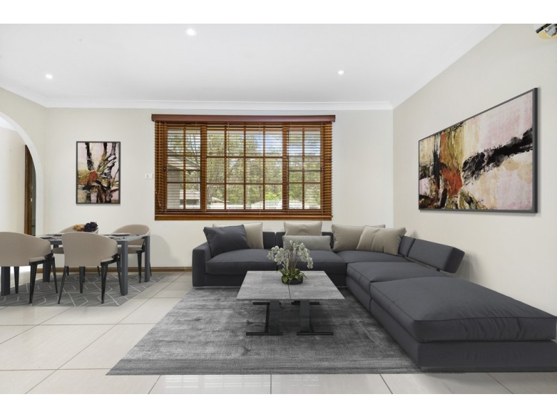 4 Sandy Glen, Werrington Downs NSW 2747