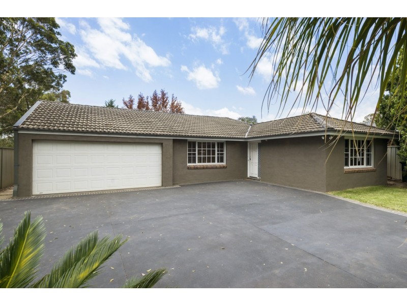 4 Sandy Glen, Werrington Downs NSW 2747