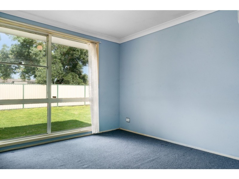 9 Myrtle Street, Claremont Meadows NSW 2747