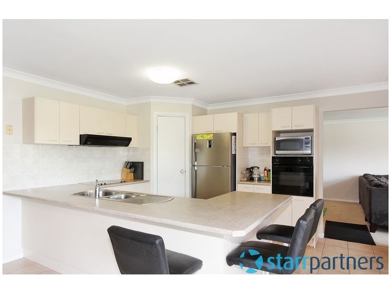 28 Pinehurst Avenue, Glenmore Park NSW 2745