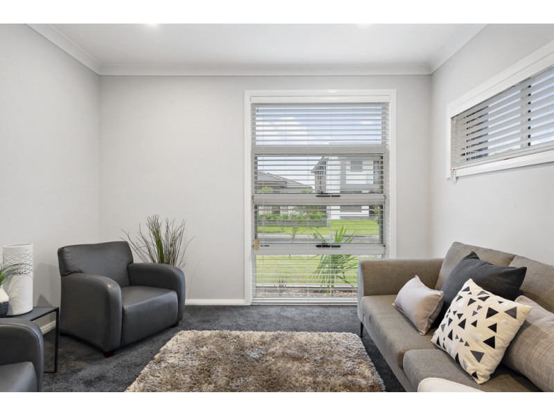 8 Bertie Street, Marsden Park NSW 2765