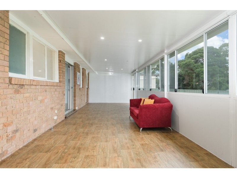 33 Hume Crescent, Werrington County NSW 2747