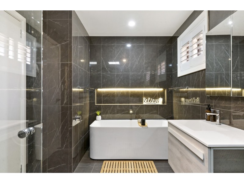 6 Gunya Place, Hebersham NSW 2770