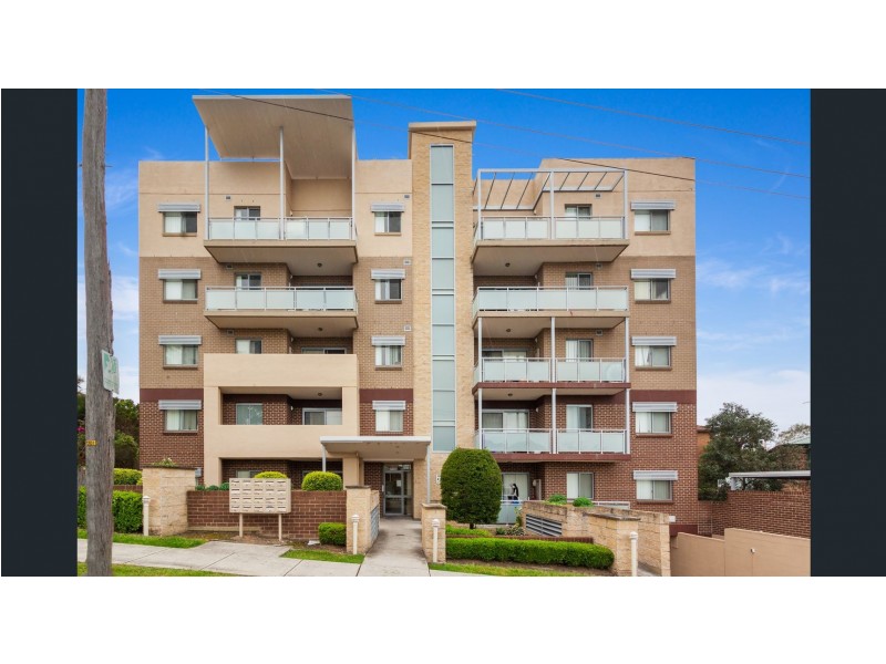 18/19 Oxford Street, Blacktown NSW 2148